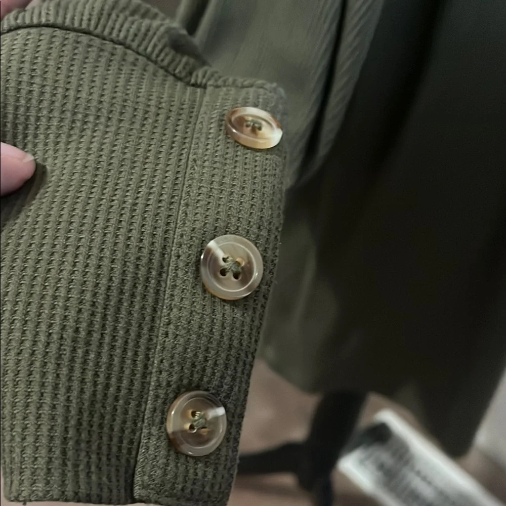 Olive Green Women's Top - Picture 3 of 5